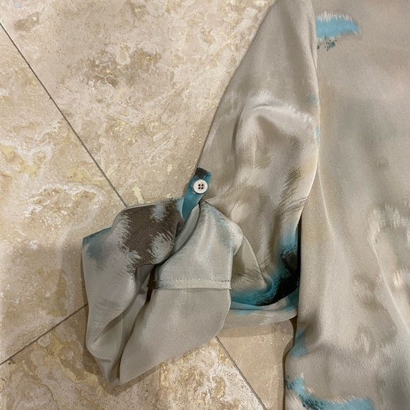 Armani Exchange Limited edition Water Color 100% Silk Romper w/ pockets 4 - Picture 6 of 14